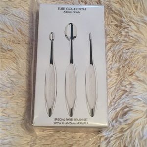 ARTIS Elite Mirror, Special, Three Brush Set